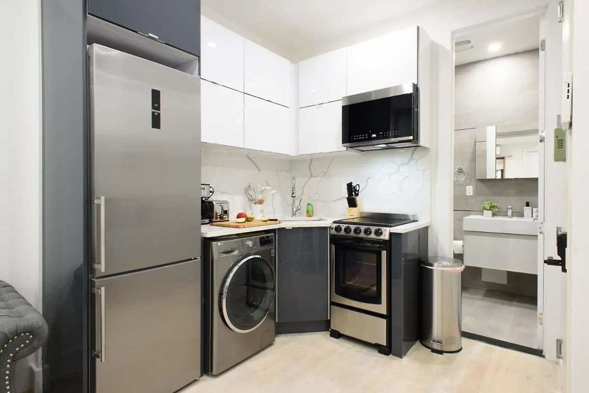 Appartamento 78-2B New Furnished 1Br Wd Walk To Central Park New York
