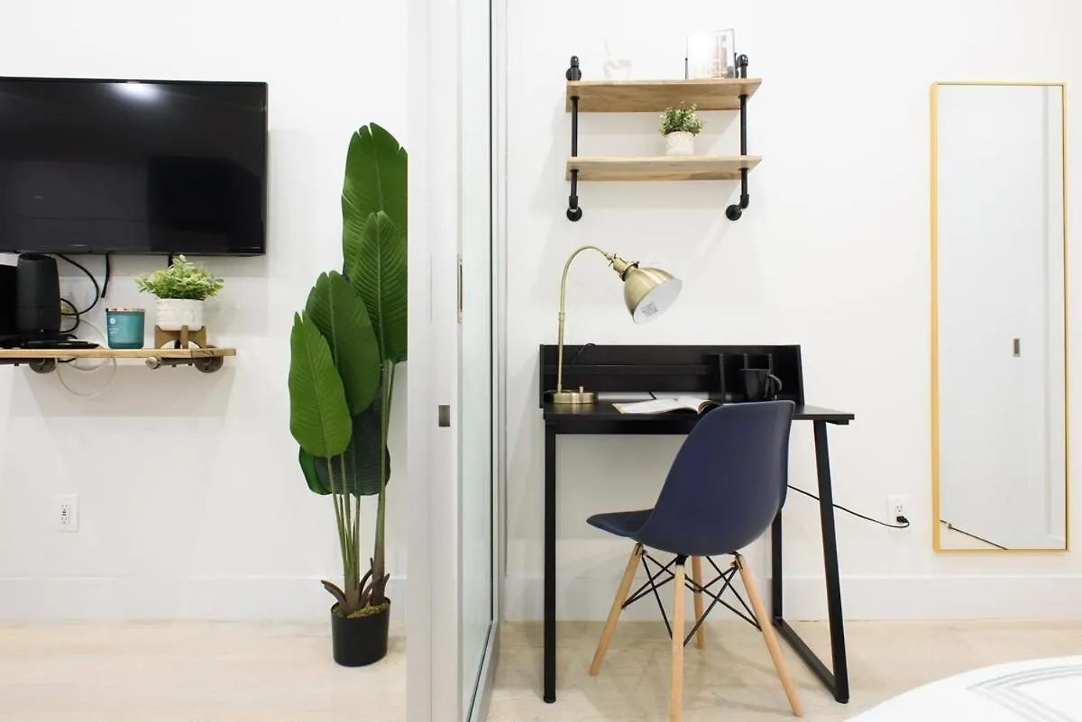78-2B New Furnished 1Br Wd Walk To Central Park Νέα Υόρκη Διαμέρισμα
